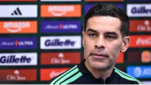 Rafa Márquez defiende su postura por jugar con jóvenes ante Perú
